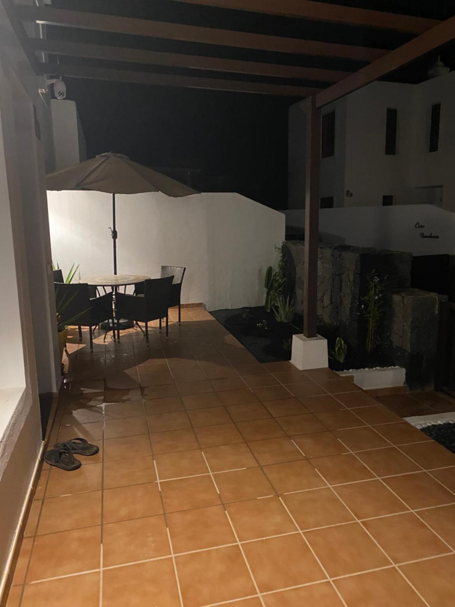 Casa Amarillo Del Sol Villa Playa Blanca  Buitenkant foto